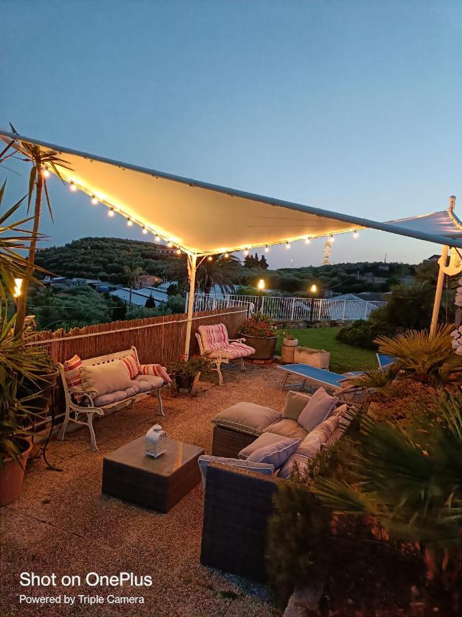 Chez Elle Apartment Империа Екстериор снимка