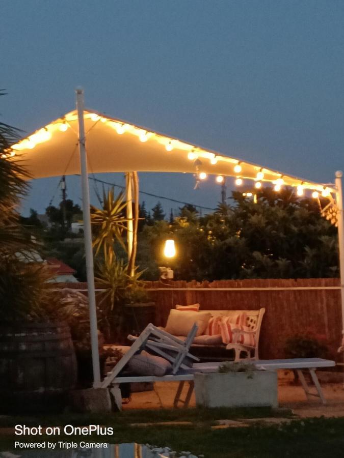 Chez Elle Apartment Империа Екстериор снимка